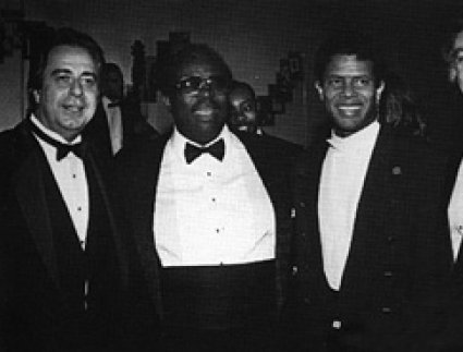 Executive Director Jules Goldberg, vice President Bobby Weinstein, B.B. King, Board Member Gregory A