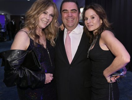 Rita Wilson, SHOF Board Member Evan Lamberg and Kara DioGuardi