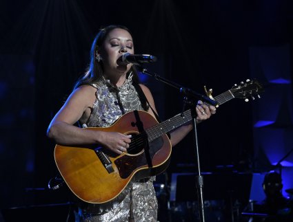 Hillary Lindsey performed her song “Million Reasons”