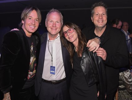 Keith Urban, Troy Tomlinson, Jody Gerson and Dan McCarroll