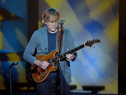 In tribute to Steely Dan, Trey Anastasio performed a medley of Steely Dan's “Kid Charlemagne” and “Reelin' In the Years” 