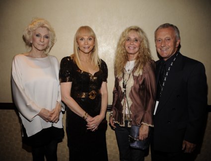 Judy Collins, Jackie DeShannon, Kim Carnes, Roger Greenaway