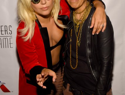 Lady Gaga, Linda Perry