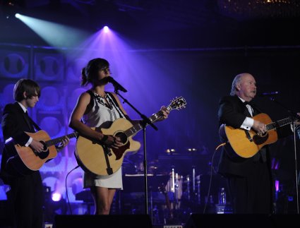 Madi Diaz, and Tom Paxton