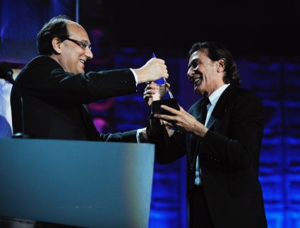 Peter Caruana, and Albert Hammond