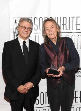 Steve Miller and Inductee Gordon Lightfoot