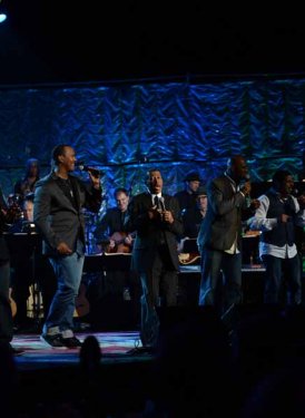 Take 6 and Towering Performance Awardee Ben E. King perform Towering Song 