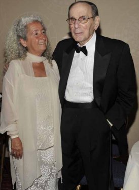 Accepting Woody Guthrie's Pioneer Award was daughter Nora, here with SHOF Chairman Emeritus Hal David