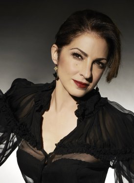 Gloria Estefan
Photo by Jesus Cordero