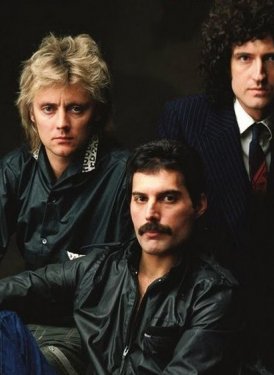 (left to right): Roger Taylor, Freddie Mercury and Brian May p/k/a Queen