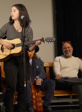 Student Grace Goldstein performing her song “Amber Seaglass